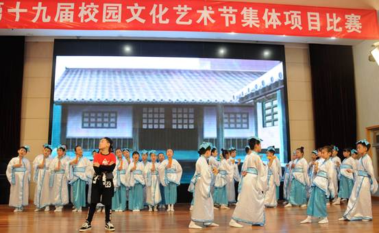 说明: C:\Users\Administrator\Desktop\环保服装\DSC_0405.JPG