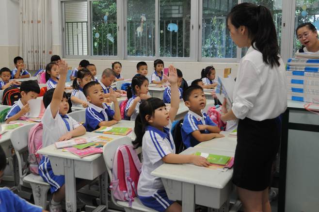 说明: F:\2018-2019学年第一学期工作资料\活动照片与报道\9.1新生培训\9.1新生学前教育部分照片\18.JPG
